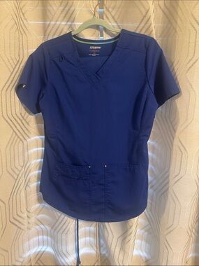 Scrubstar Women's Royal Blue V-Neck Short Sleeve Scrub Top with Pants